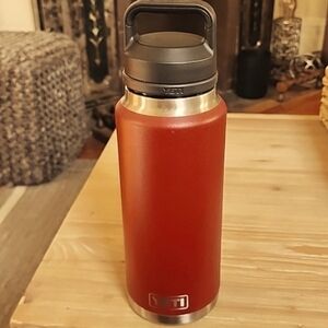 Yeti Rambler 36 oz Bottle OG Brick Red